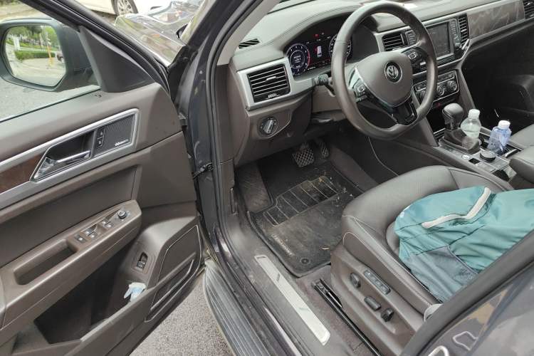 Used Volkswagen Teramont 2017 530 V6 Four-Wheel Drive Flagship Edition Driver Seat