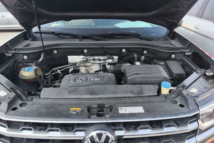 Used Volkswagen Teramont 2017 380TSI Four-Wheel Drive Luxury Edition Engine Bay