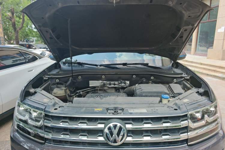 Used Volkswagen Teramont 2017 380TSI Four-Wheel Drive Comfort Edition Engine Bay