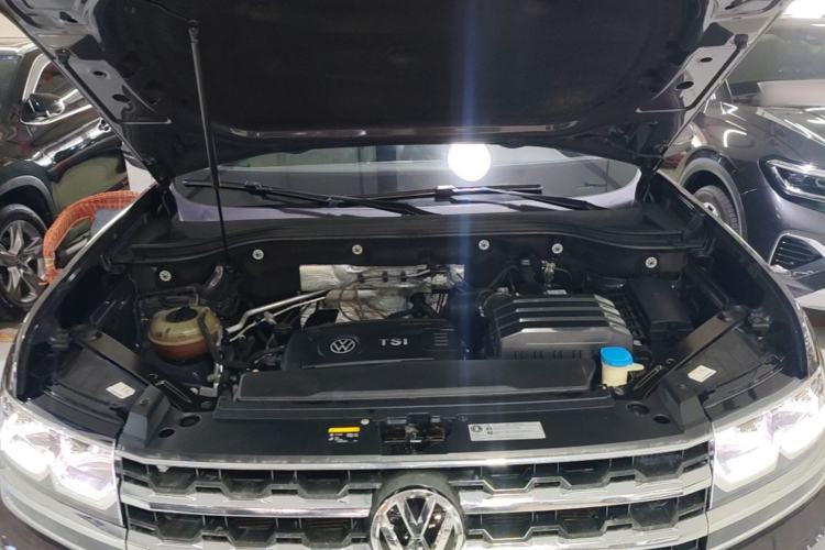 Used Volkswagen Teramont 2017 380TSI Four-Wheel Drive Luxury Edition Engine Bay
