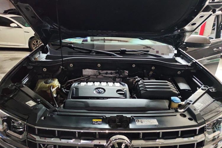Used Volkswagen Teramont 2017 530 V6 Four-Wheel Drive Flagship Edition Engine Bay