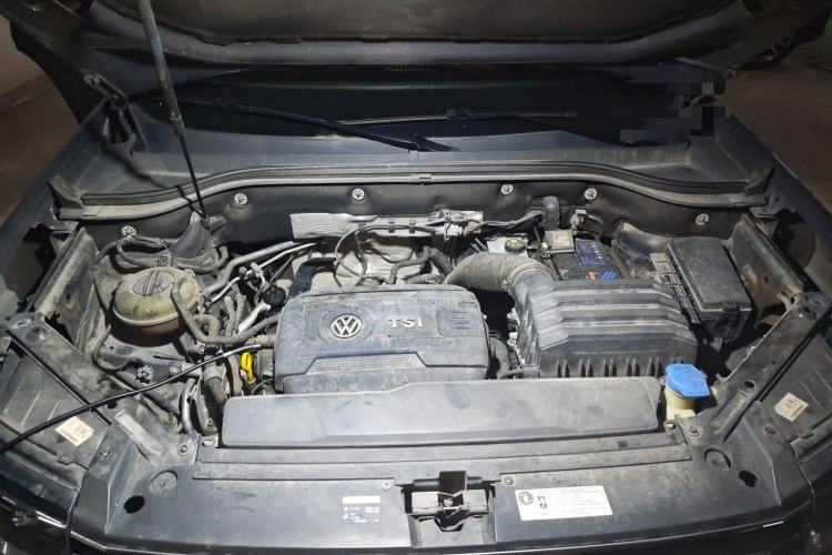 Used Volkswagen Teramont 2017 380TSI Four-Wheel Drive Luxury Edition Engine Bay