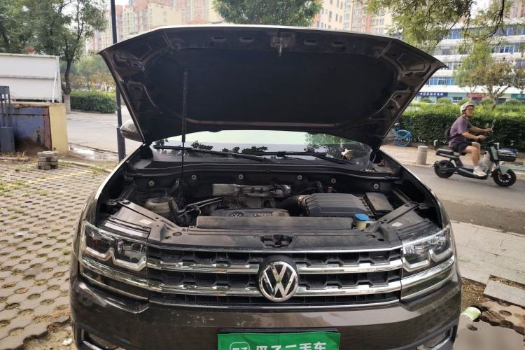 Used Volkswagen Teramont 2017 380TSI Four-Wheel Drive Luxury Edition Engine Bay