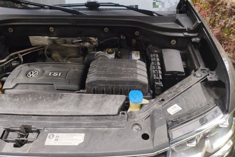 Used Volkswagen Teramont 2017 380TSI Four-Wheel Drive Luxury Edition Engine Bay Left