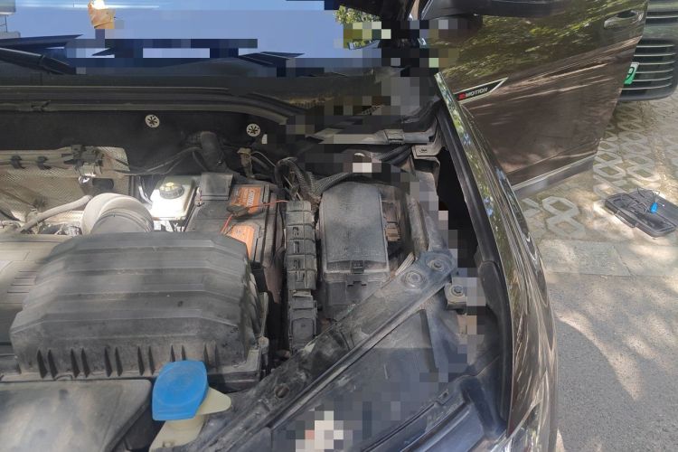 Used Volkswagen Teramont 2017 380TSI Four-Wheel Drive Luxury Edition Engine Bay Left
