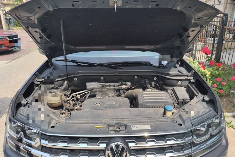 Used Volkswagen Teramont 2017 380TSI Four-Wheel Drive Luxury Edition Engine Bay
