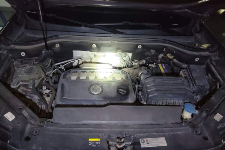 Used Volkswagen Teramont 2017 530 V6 Four-Wheel Drive Luxury Edition Engine Bay