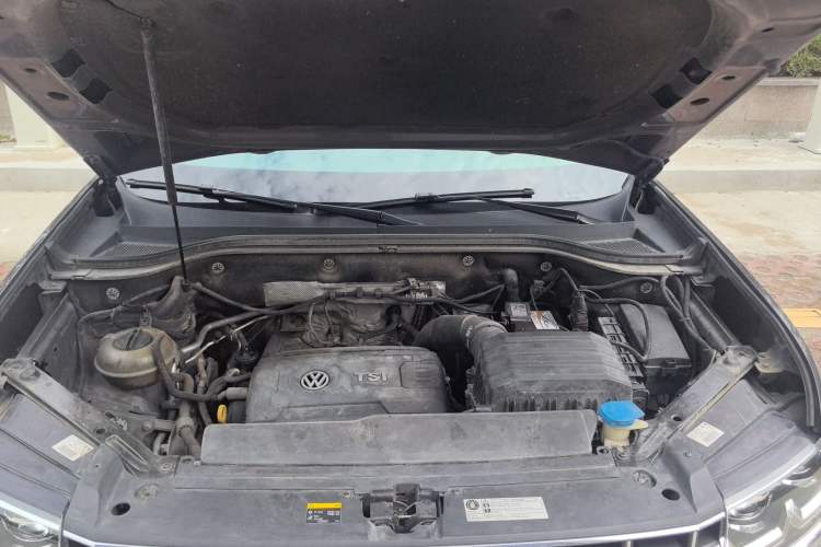 Used Volkswagen Teramont 2017 380TSI Four-Wheel Drive Flagship Edition Engine Bay