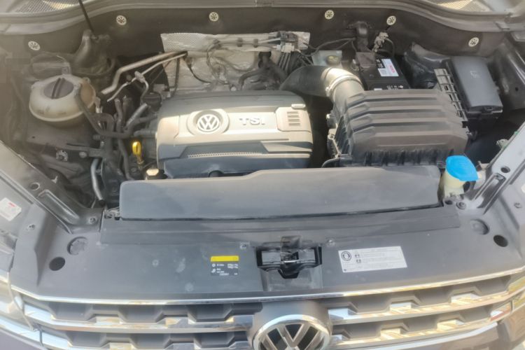 Used Volkswagen Teramont 2017 380TSI Four-Wheel Drive Luxury Edition Engine Bay