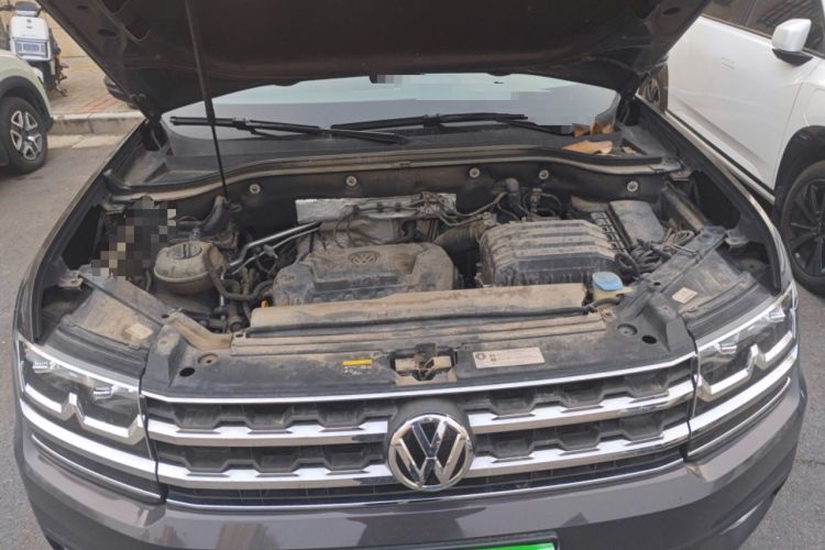 Used Volkswagen Teramont 2017 330TSI Two-Wheel-Drive Luxury Edition Engine Bay