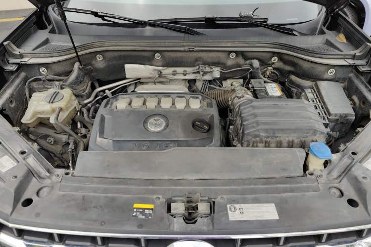 Used Volkswagen Teramont 2017 530 V6 Four-Wheel Drive Flagship Edition Engine Bay