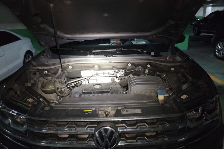 Used Volkswagen Teramont 2017 330TSI Two-Wheel-Drive Luxury Edition Engine Bay