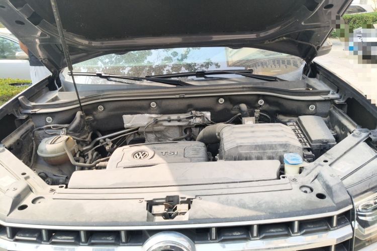 Used Volkswagen Teramont 2017 380TSI Four-Wheel Drive Flagship Edition Engine Bay