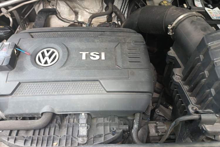 Used Volkswagen Teramont 2017 380TSI Four-Wheel Drive Luxury Edition Engine Bay