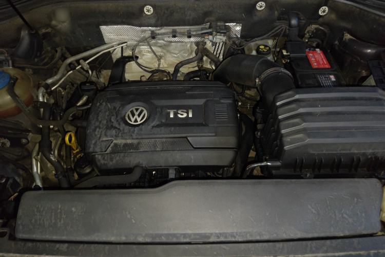 Used Volkswagen Teramont 2017 380TSI Four-Wheel Drive Luxury Edition Engine Bay
