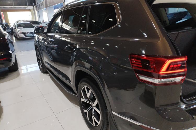 Used Volkswagen Teramont 2017 530 V6 Four-Wheel Drive Luxury Edition Exterior 3