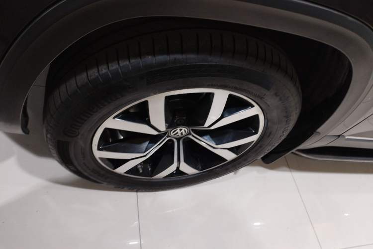 Used Volkswagen Teramont 2017 530 V6 Four-Wheel Drive Luxury Edition Exterior 7