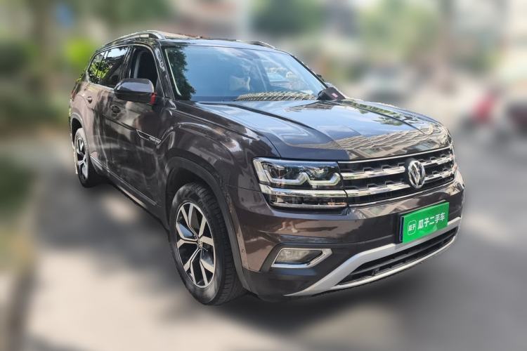 Used Volkswagen Teramont 2017 330TSI Two-Wheel-Drive Luxury Edition Front Right 45 Deg