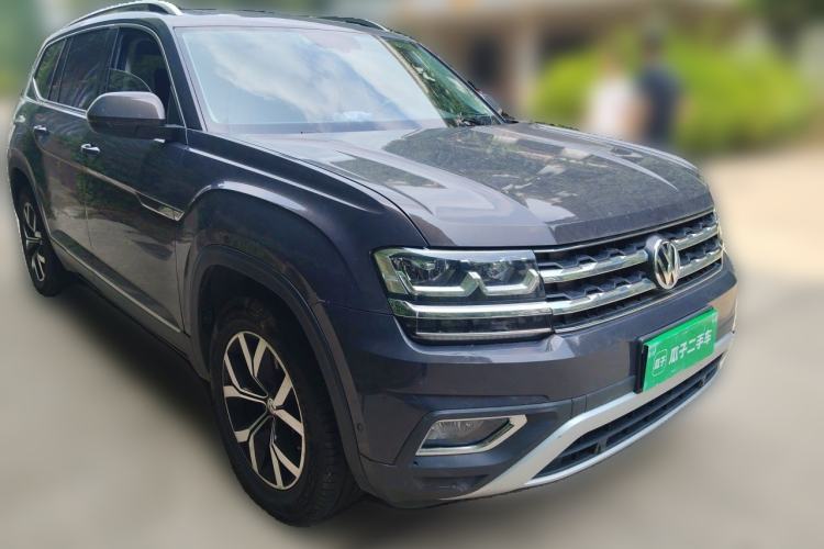 Used Volkswagen Teramont 2017 330TSI Two-Wheel-Drive Luxury Edition Front Right 45 Deg