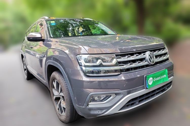 Used Volkswagen Teramont 2017 330TSI Two-Wheel-Drive Luxury Edition Front Right 45 Deg