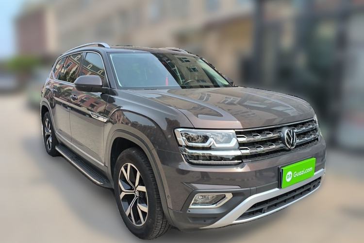 Used Volkswagen Teramont 2017 380TSI Four-Wheel Drive Luxury Edition Front Right 45 Deg