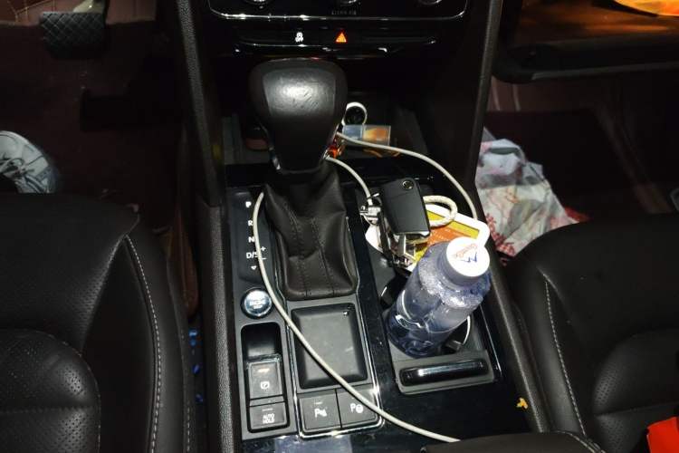 Used Volkswagen Teramont 2017 330TSI Two-Wheel-Drive Luxury Edition Gear Lever