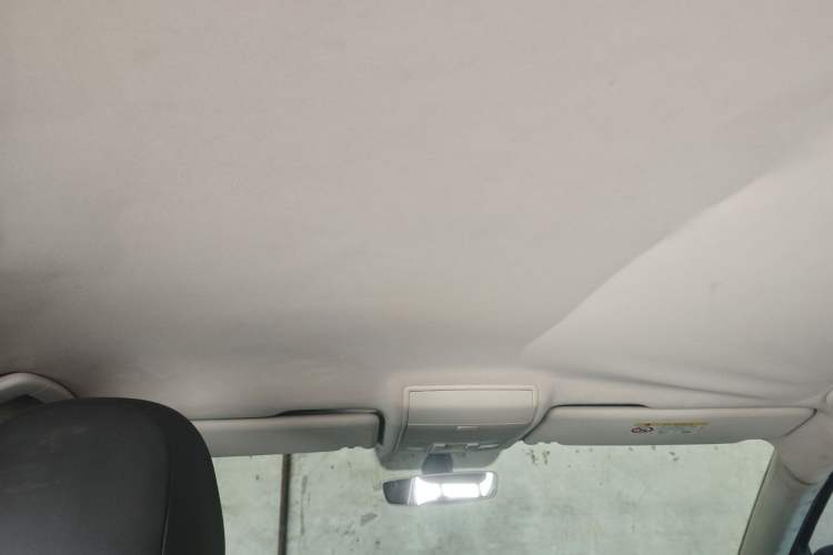 Used Volkswagen Teramont 2017 330TSI Two-Wheel-Drive Comfort Edition Headliner