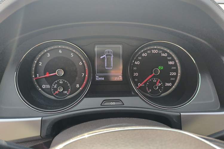 Used Volkswagen Teramont 2017 380TSI Four-Wheel Drive Luxury Edition Instrument Cluster