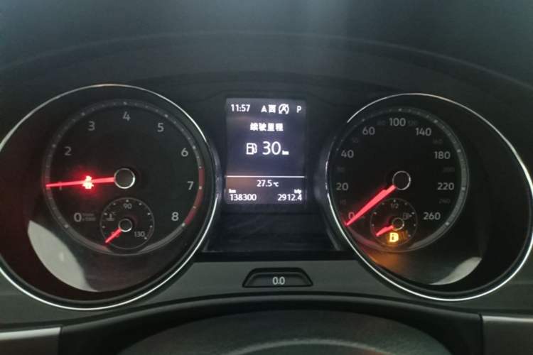 Used Volkswagen Teramont 2017 330TSI Two-Wheel-Drive Luxury Edition Instrument Cluster