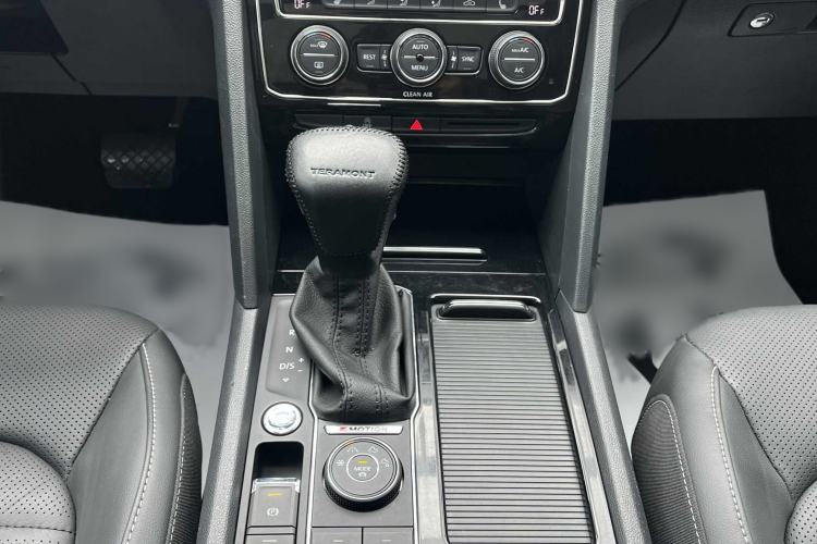 Used Volkswagen Teramont 2017 380TSI Four-Wheel Drive Luxury Edition Interior 2