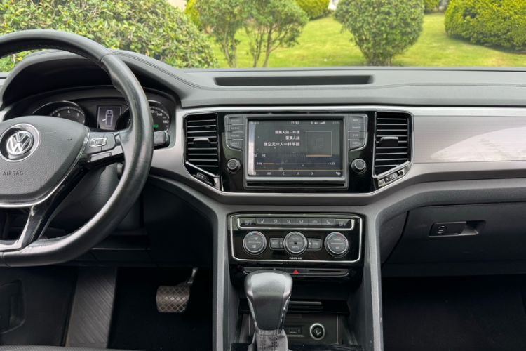 Used Volkswagen Teramont 2017 380TSI Four-Wheel Drive Luxury Edition Interior 2