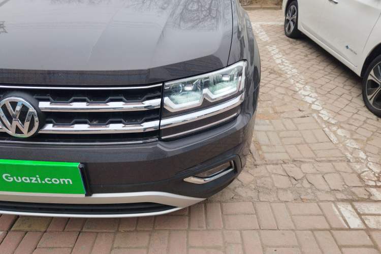 Used Volkswagen Teramont 2017 380TSI Four-Wheel Drive Comfort Edition Left Front Headlight