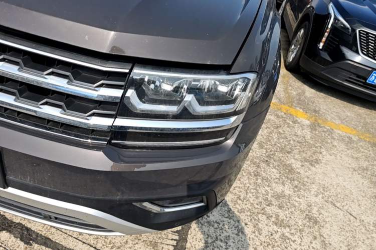 Used Volkswagen Teramont 2017 380TSI Four-Wheel Drive Luxury Edition Left Front Headlight
