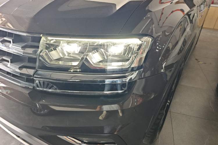 Used Volkswagen Teramont 2017 380TSI Four-Wheel Drive Luxury Edition Left Front Headlight