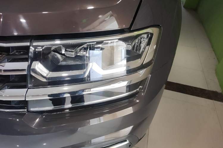 Used Volkswagen Teramont 2017 530 V6 Four-Wheel Drive Luxury Edition Left Front Headlight