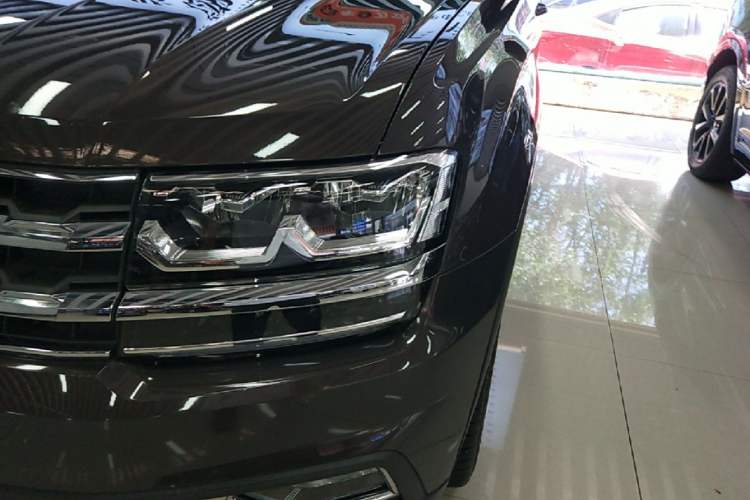 Used Volkswagen Teramont 2017 380TSI Four-Wheel Drive Luxury Edition Left Front Headlight