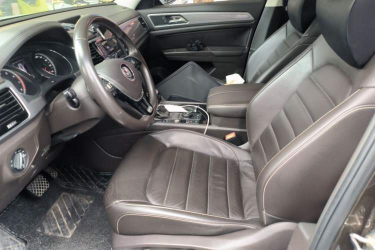 Used Volkswagen Teramont 2017 380TSI Four-Wheel Drive Luxury Edition Left Front Seat