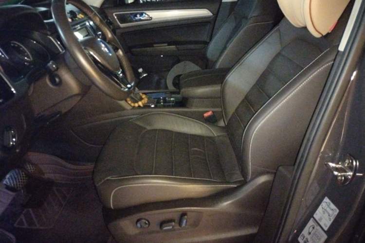 Used Volkswagen Teramont 2017 380TSI Four-Wheel Drive Luxury Edition Left Front Seat