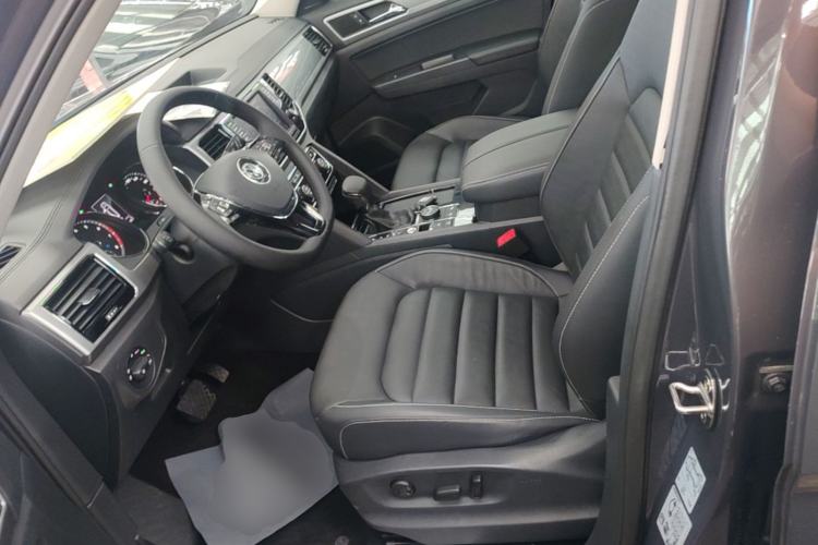 Used Volkswagen Teramont 2017 380TSI Four-Wheel Drive Luxury Edition Left Front Seat
