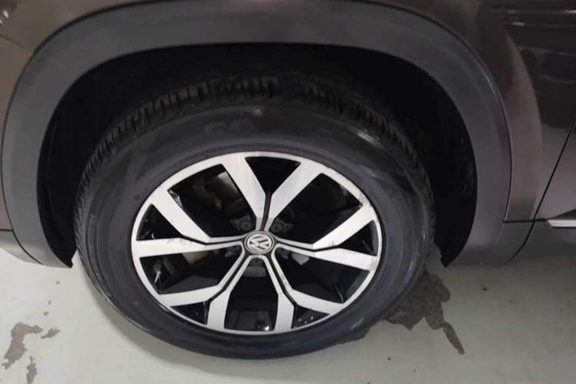 Used Volkswagen Teramont 2017 380TSI Four-Wheel Drive Luxury Edition Left Front Wheel Hub