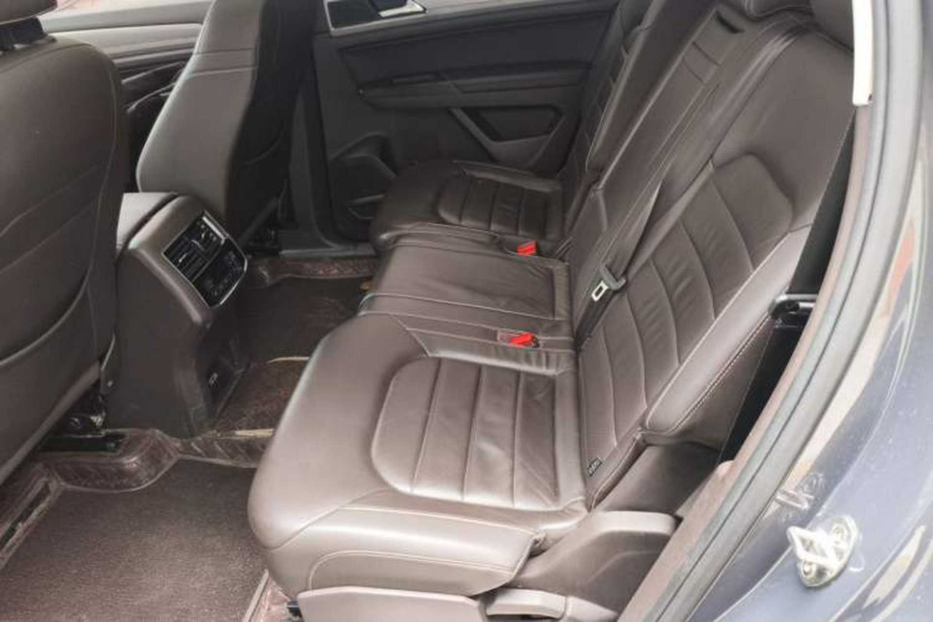 Used Volkswagen Teramont 2017 380TSI Four-Wheel Drive Luxury Edition Left Rear Seat