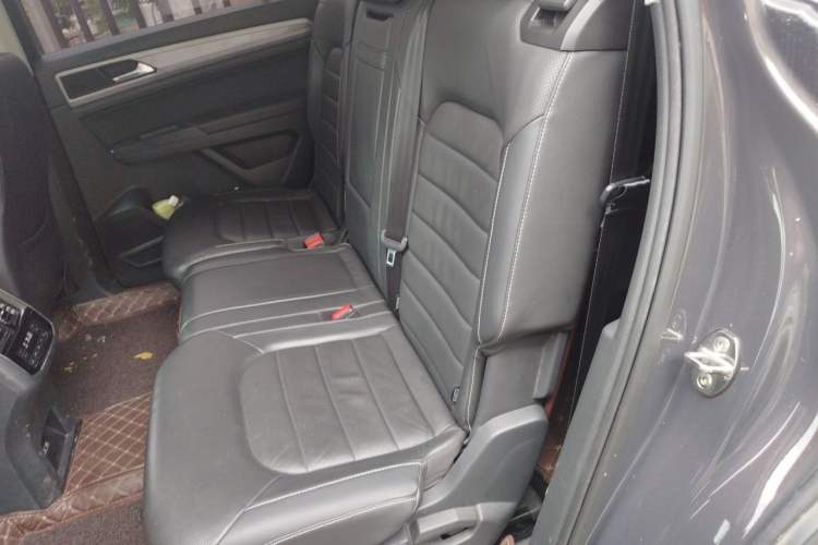 Used Volkswagen Teramont 2017 380TSI Four-Wheel Drive Luxury Edition Left Rear Seat