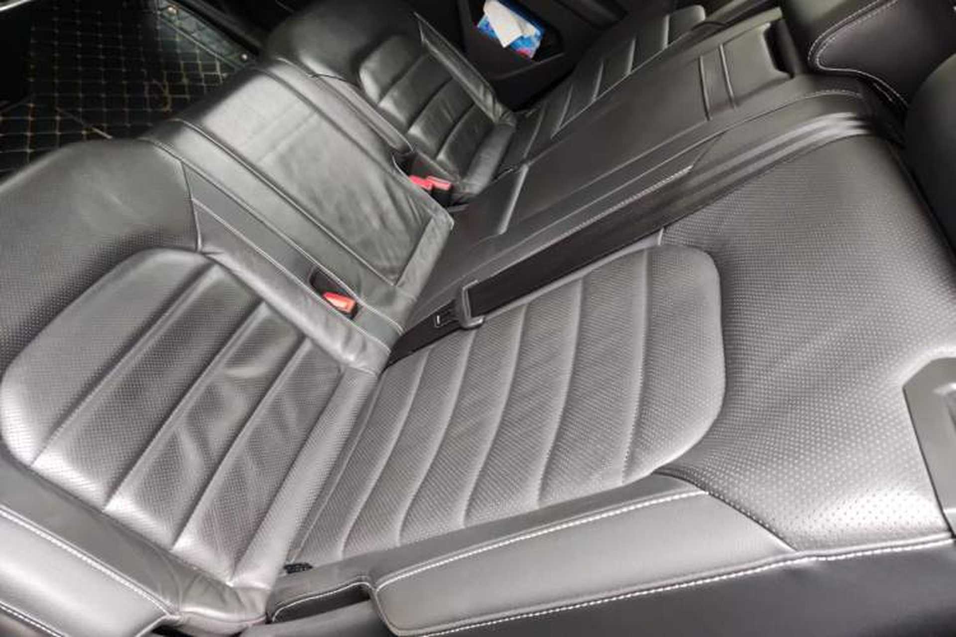 Used Volkswagen Teramont 2017 380TSI Four-Wheel Drive Luxury Edition Left Rear Seat