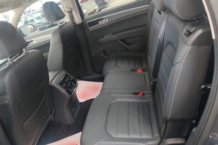 Used Volkswagen Teramont 2017 380TSI Four-Wheel Drive Luxury Edition Left Rear Seat