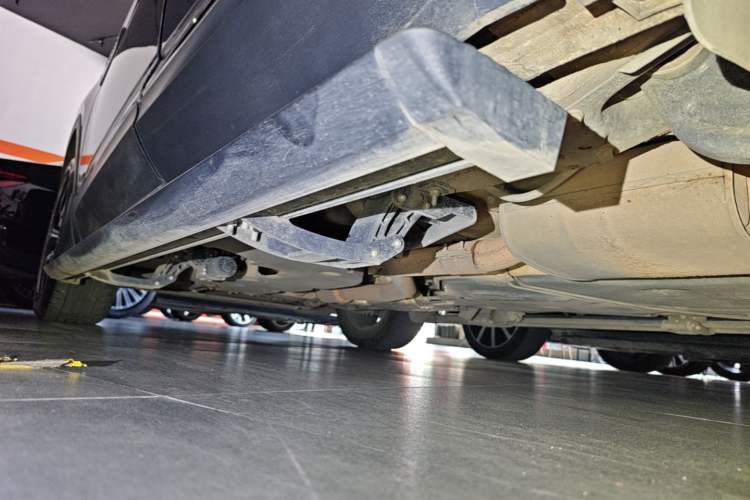Used Volkswagen Teramont 2017 380TSI Four-Wheel Drive Luxury Edition Left Side Sill