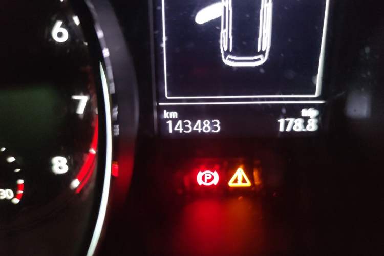 Used Volkswagen Teramont 2017 330TSI Two-Wheel-Drive Luxury Edition Odometer Close Up