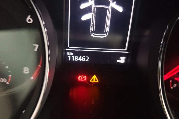 Used Volkswagen Teramont 2017 330TSI Two-Wheel-Drive Luxury Edition Odometer Close Up