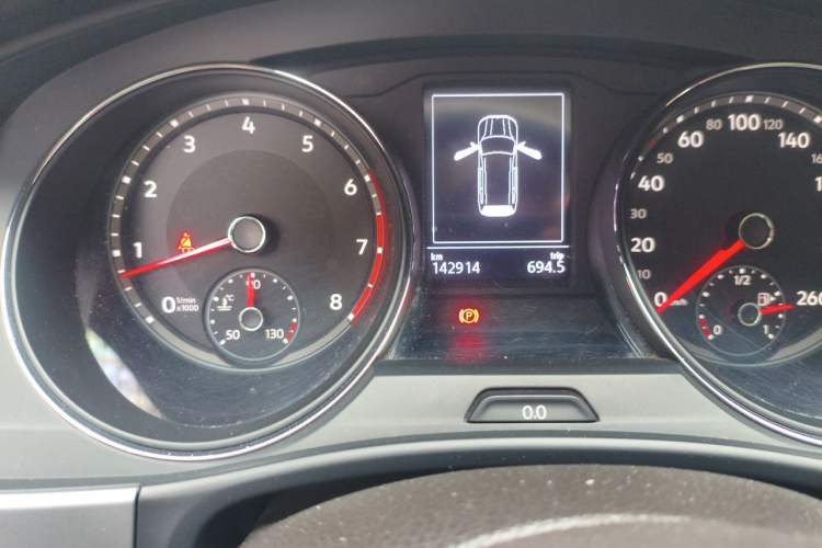 Used Volkswagen Teramont 2017 380TSI Four-Wheel Drive Luxury Edition Odometer Close Up