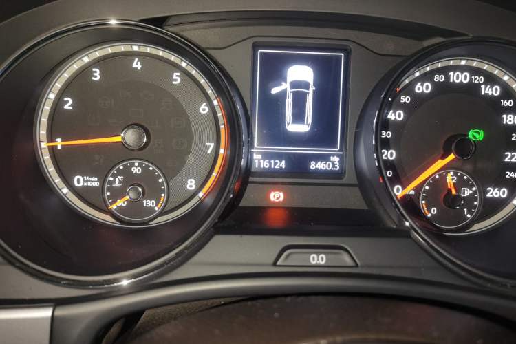 Used Volkswagen Teramont 2017 380TSI Four-Wheel Drive Luxury Edition Odometer Close Up