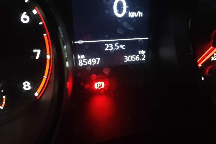 Used Volkswagen Teramont 2017 380TSI Four-Wheel Drive Comfort Edition Odometer Close Up